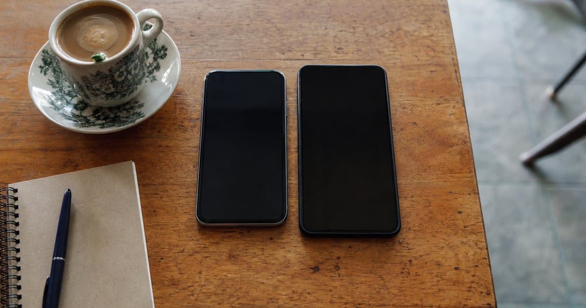 OPPO Reno 13 vs Reno 15 分期 Malaysia 2026 —— 值不值多 RM35/月？